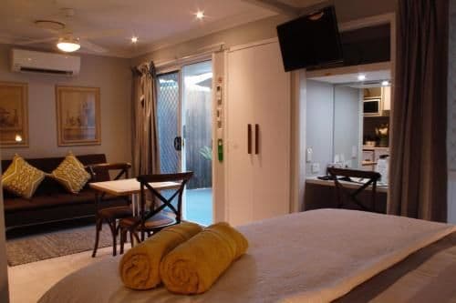 Deluxe King Room