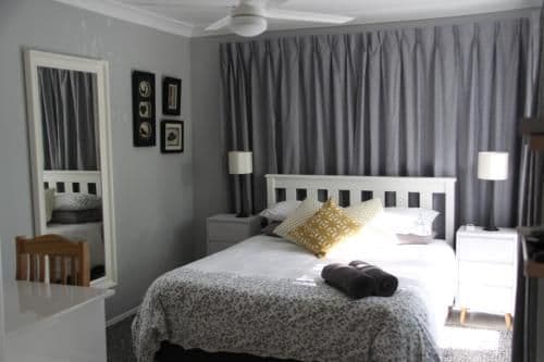 Deluxe Queen Room