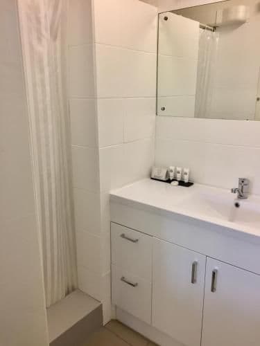 Standard Queen or Twin Room