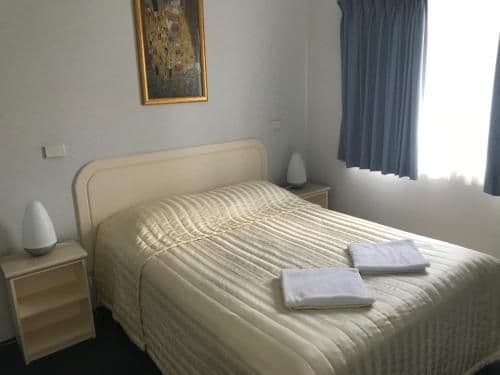 One-Bedroom Apartment with Sea View 6
