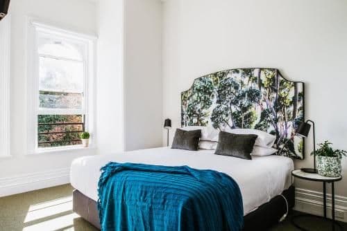 Deluxe King Suite