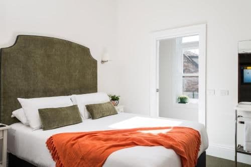 Queen Room