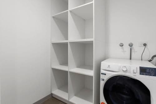 Premium One-Bedroom Apartment with King Bed and Balcony