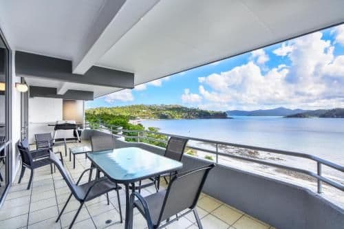 3 Bedroom Apartment with Sea View