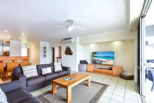 3 Bedroom Apartment with Sea View