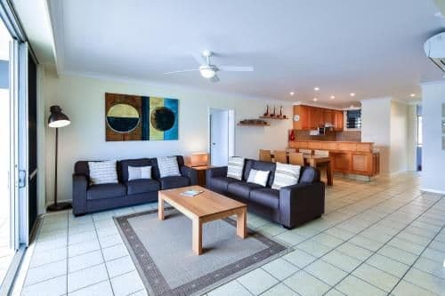 3 Bedroom Apartment with Sea View