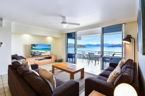 3 Bedroom Apartment with Sea View