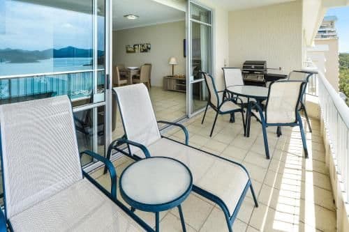 1 Bedroom Apartment with Sea View