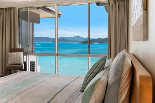 3 Bedroom Apartment with Sea View