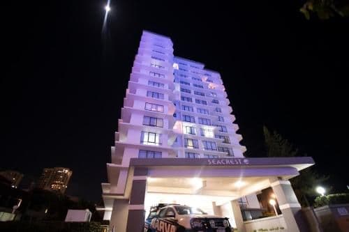 Two-Bedroom Apartment with Ocean View
