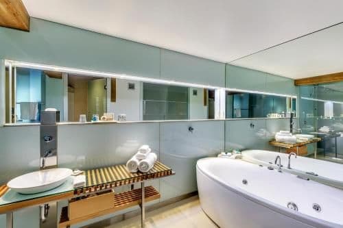 Deluxe Double Room with Harbour View