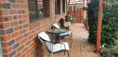 Apartment with Garden View