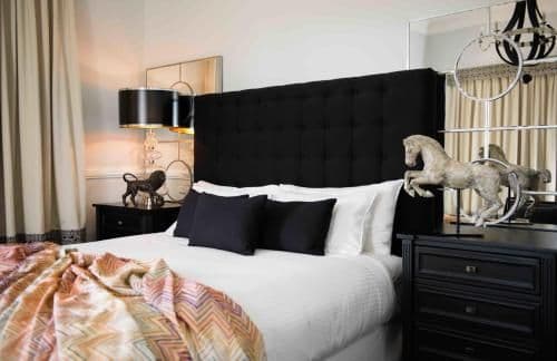 Premier Room
