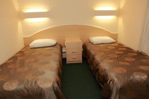 Family Room (4 persons)