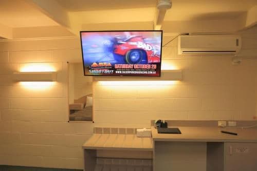 Family Room (4 persons)