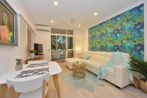 Retro Rainforest One-Bedroom Apartment