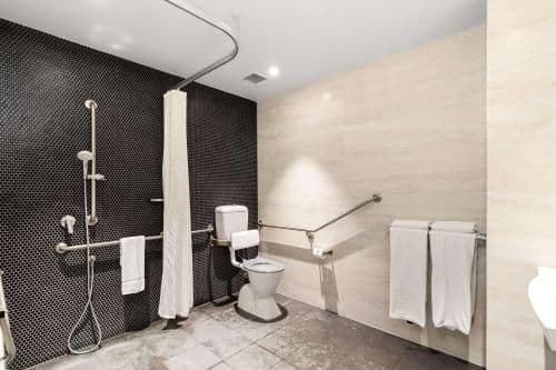 Accessible King Room