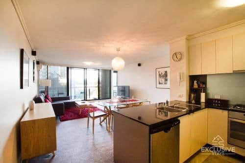 Deluxe Three-Bedroom Two Bathroom Apartment
