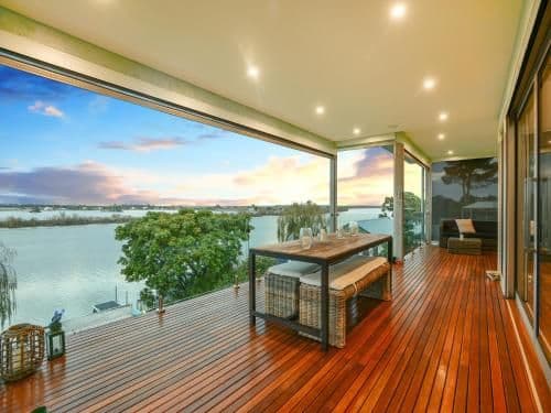 Four-Bedroom Holiday Home - River Front