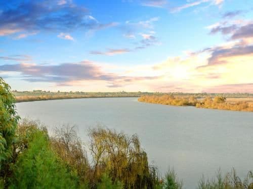 Four-Bedroom Holiday Home - River Front