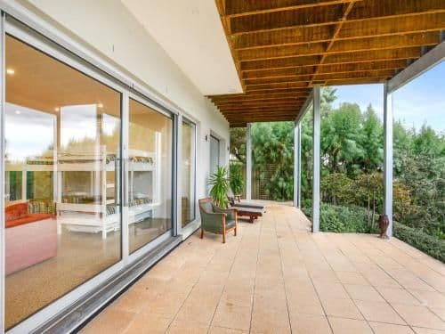 Four-Bedroom Holiday Home - River Front