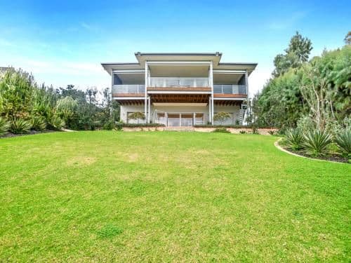 Four-Bedroom Holiday Home - River Front