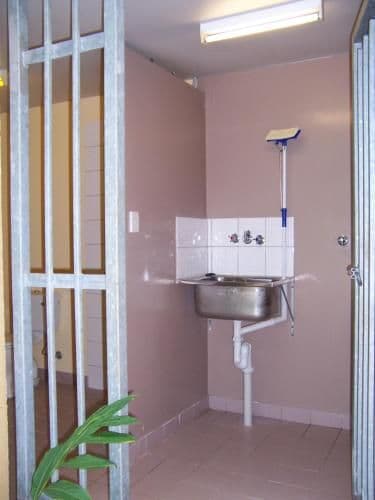 Cabin with external ensuite