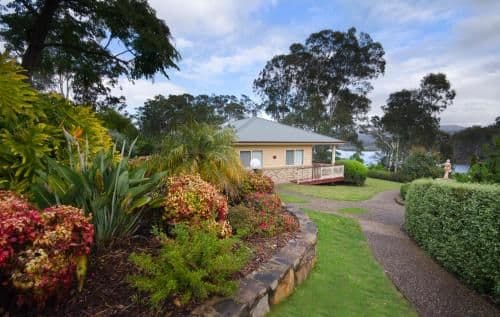 Cottage with Spa Bath