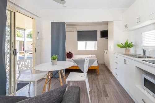 Sea Hawk Cabin