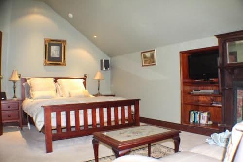 Two-Bedroom Cottage