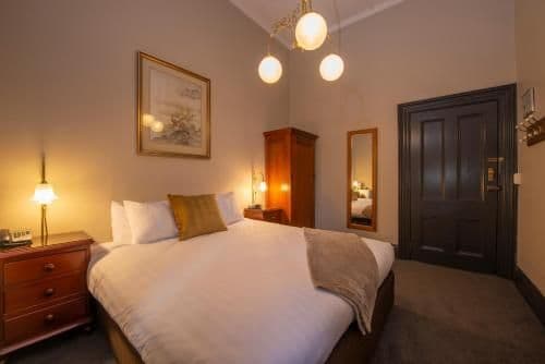 Classic Double Room