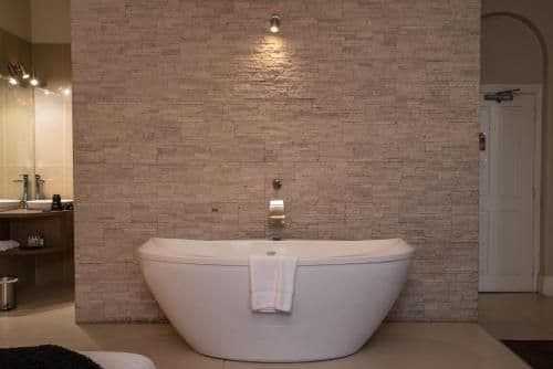 Executive Tower Suite
