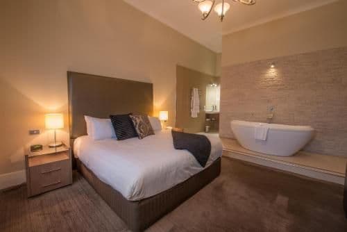 Bayview Tower Suite