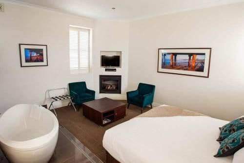 Executive Tower Suite