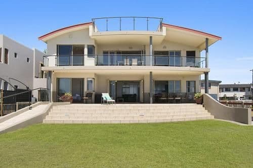 Five-Bedroom Apartment