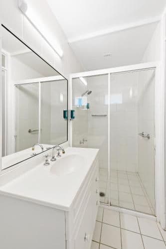 Waterfront Suite - Pacific Suite