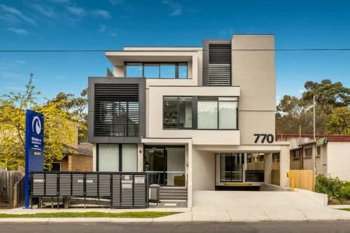 Family Apartment - Interconnecting
