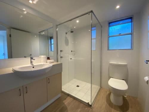 One-Bedroom Apartment Pool Side