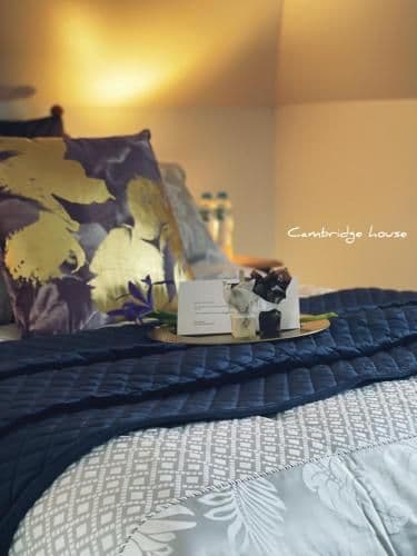 Mary Double Room with En-suite Bathroom 