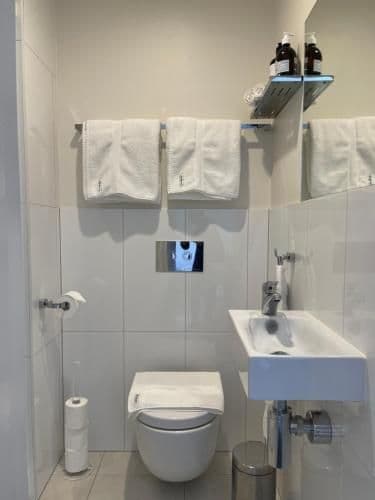 Sarah Double Room with Private Bathroom