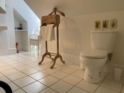 Mary Double Room with En-suite Bathroom 