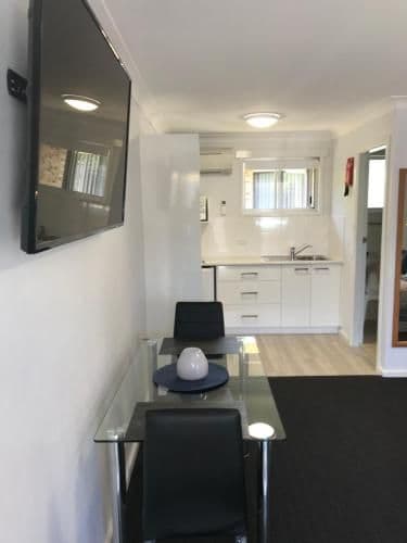 Deluxe King Room with Kitchenette