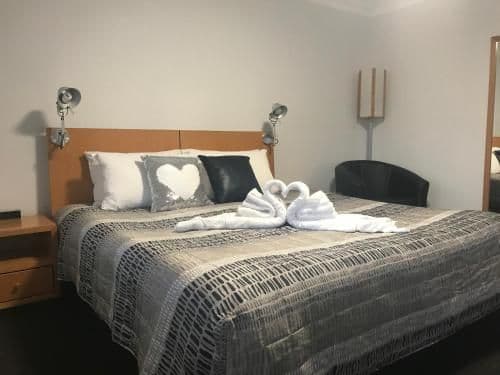 Superior King Room with Kitchenette