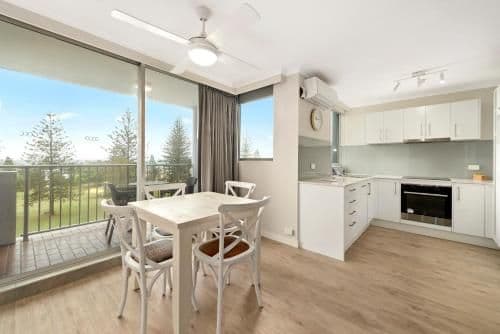 One Bedroom Superior Ocean View Apartment