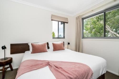 Three-Bedroom Apartment with Two Bathrooms