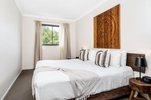 Three-Bedroom Apartment with Two Bathrooms