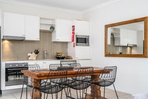 Two-Bedroom Apartment with Two Bathrooms