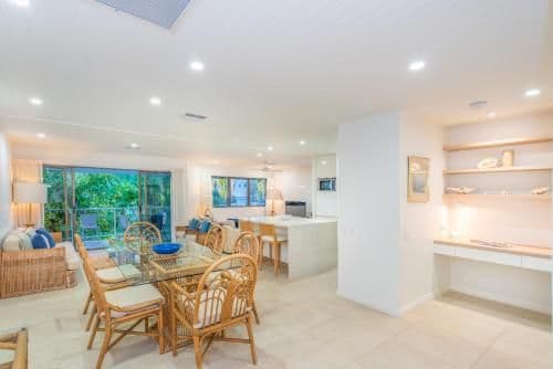 Two-Bedroom Apartment - Waratah #7