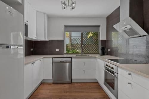 Three-Bedroom Apartment - Wattle #3