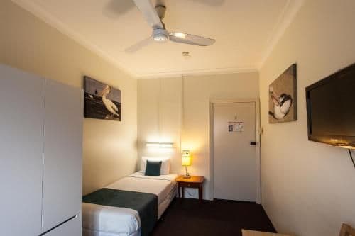 Budget Single Room with Shared Bathroom (Can be noisy as located above Hotel Bar)